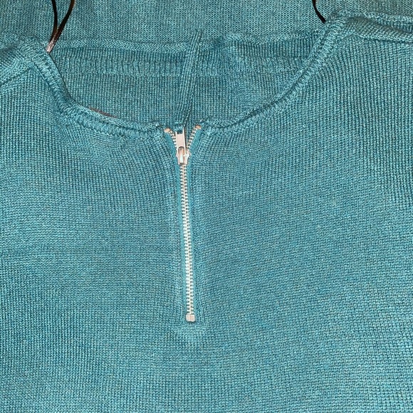 Green H&M sweater with zipper on back - Picture 2 of 2
